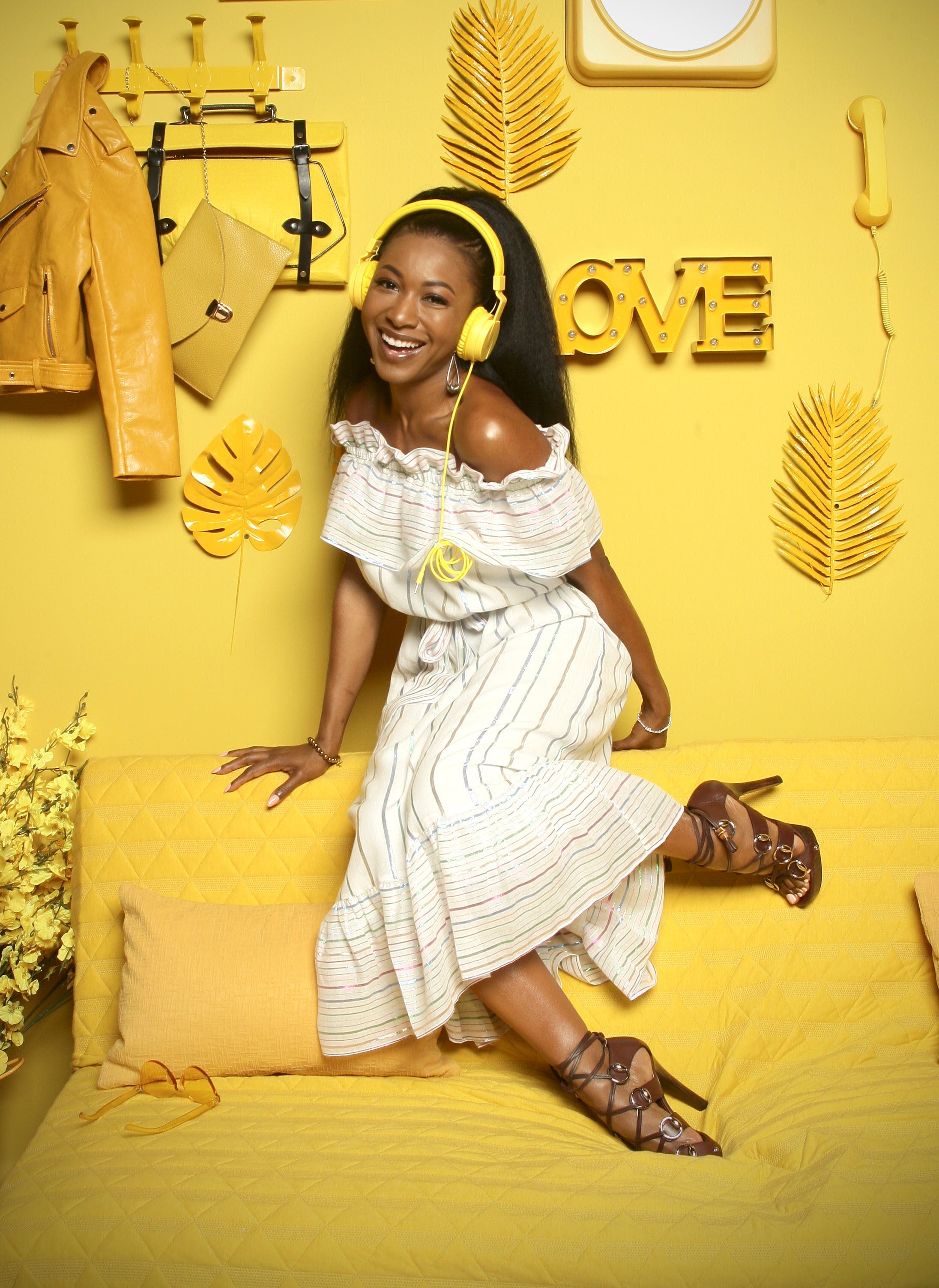 Yellow Was The Color Of Choice For Celebs Snapped At Getty's Portrait Studio During Essence Fest
